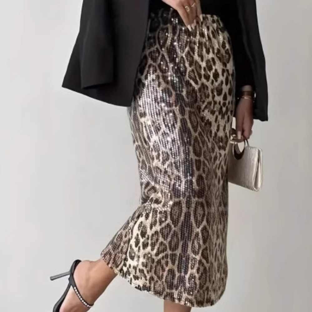 Glow Wild Sequin Midi Skirt - Picture 5 of 6